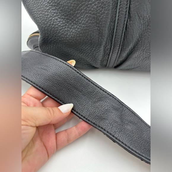 FOSSIL Pebbled Leather Expandable Covertible Crossbody Shoulder Bag - Picture 16 of 16